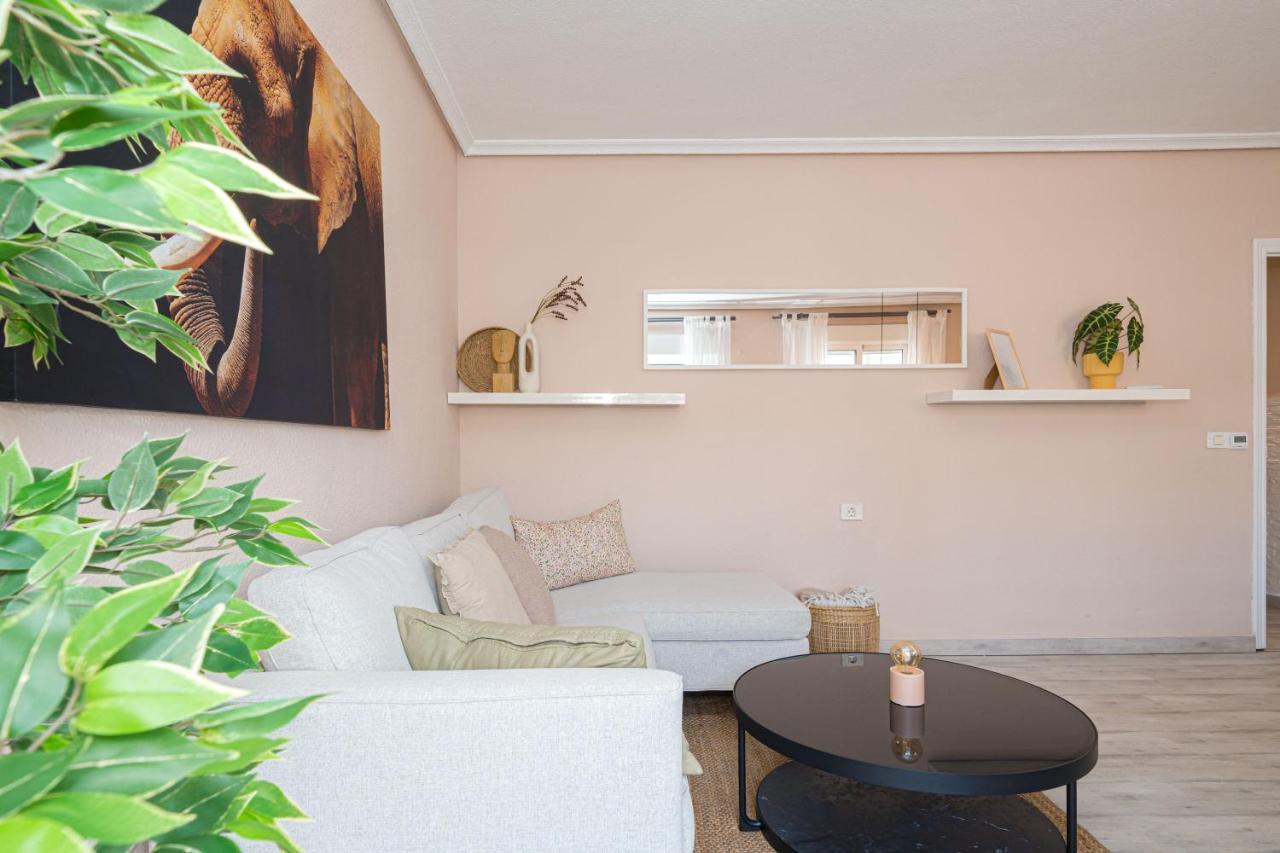 Casa Terra: Apartment 50 Meters From The Beach Torrevieja Ngoại thất bức ảnh
