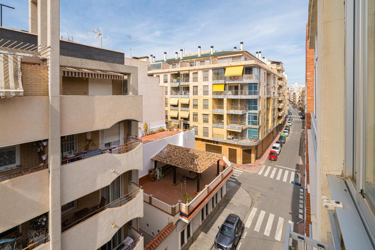 Casa Terra: Apartment 50 Meters From The Beach Torrevieja Ngoại thất bức ảnh