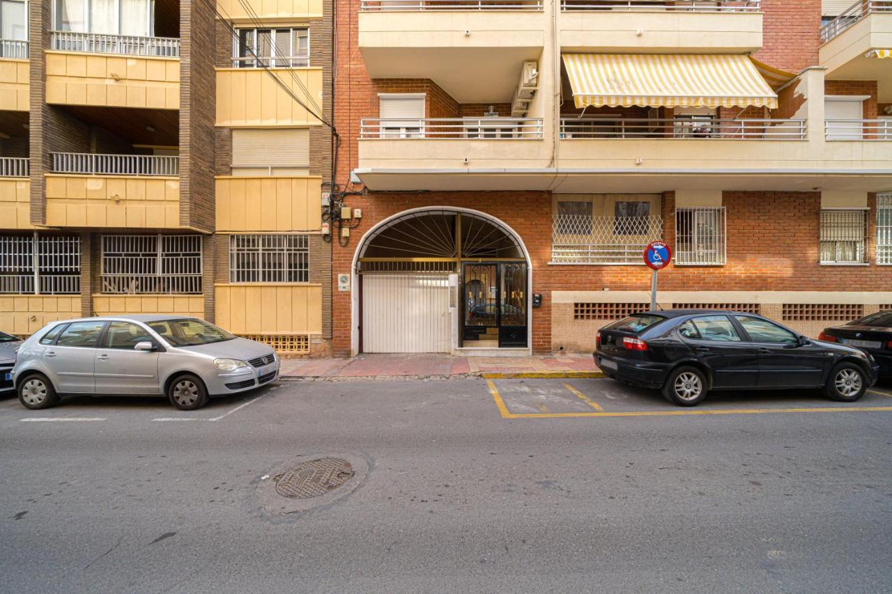 Casa Terra: Apartment 50 Meters From The Beach Torrevieja Ngoại thất bức ảnh