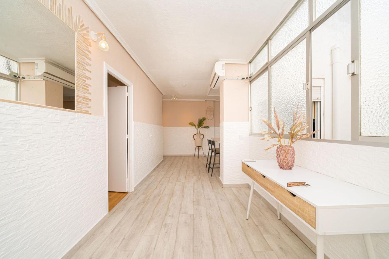 Casa Terra: Apartment 50 Meters From The Beach Torrevieja Ngoại thất bức ảnh
